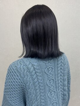 ディー(DEE) blue color