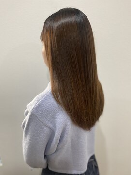 シャンティ(Shanti) 縮毛矯正専門店による縮毛矯正&髪質改善トリートメント