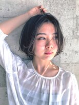 ロミー 本厚木(ROMMY.)&nbsp;30代・40代大人かわいい小顔ワンサイドショートボブ黒髪前下がり