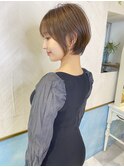 ショート×ハイライト白髪ぼかし×シルキーベージュ[心斎橋]