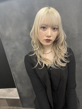 ガルテ(GARTE) ロングウルフ/ブロンド