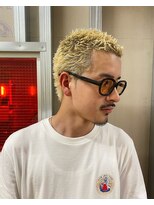 メリケンバーバーショップ トーキョー(MERICAN BARBERSHOP TYO)&nbsp;MEN'SHAIR束感ショート波巻きマッシュパーマハイライト85