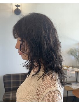 ヘアー ミュゼ 大西店(HAIR Musee) レイヤーたっぷりパーマスタイル