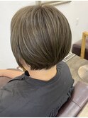 透明感オリーブブラウン