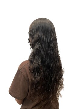 美容室ヒラトヤ 都南店 外国人風大人可愛いスパイラルロングパーマ20代30代40代