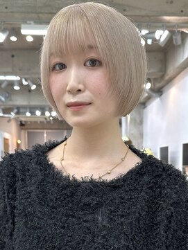 カシェル(cashel kishaba) ホワイトベージュ