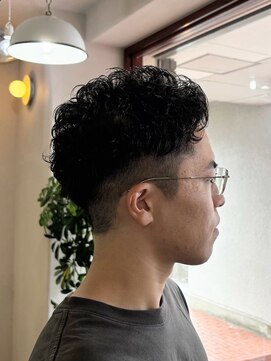 エイム(Aem.) ＊lose perm フェードとの相乗効果でメリハリ◎