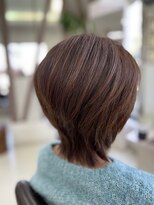 ローズ(Rose)&nbsp;大人ショート×白髪なじみカラー