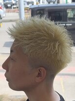 ヘアーアンドビューティー ザ ビー(Hair & Beauty the B)&nbsp;【メンズスタイル】　ハイトーンスキンフェード