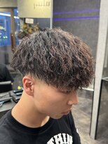 ウル メンズ ヘアーサロン(ulu. Men's Hair Salon) ツイスパ/ツイスト/縦落ちツイスパ/イナズマツイスト