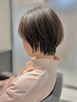 イオ 渋谷(io) くびれレイヤー/丸みショートボブ/くびれショート/ひし形ボブ