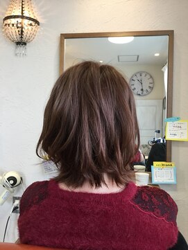 モカ ヘアーデザイン(moca HAIR DESIGN) ペールピンクのボブ