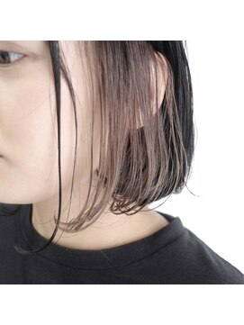 デコヘアーフラッペ(DECO HAIR frappe) ベージュのインナーカラー