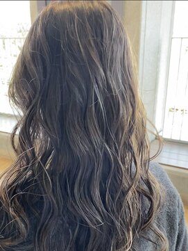 サロンドリゼット(SALON DE RISETTE) 極細ハイライト