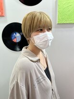 デート 下北沢(DATE)&nbsp;ダブルカラーケアブリーチハイトーンベージュレイヤーボブ