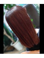 もじゃの小さな美容室&nbsp;艶々ロングヘアー