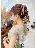 ヘアセット&メイク専門店 カスミ(Kasumi) 高めポコポコポニー