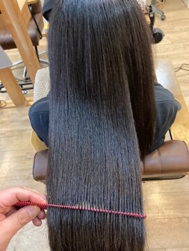 グランバイ アトリエドングリ(Grand × AtlierDonguri) お客様髪質改善データ992（酸性縮毛矯正）