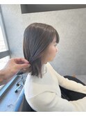 インナーベージュ×切りっぱなし。