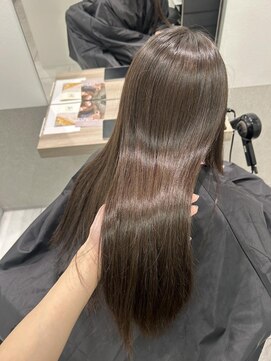 エレノア 池袋店(Eleanor) やわらかオリーブ/透明感カラー/オリーブブラウン