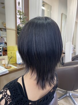 コアフィールフィス(COIFFURE fils) 新規お得クーポンあり【見附 今町】ブルーブラックカラー