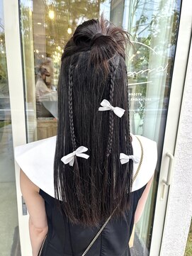 アンドシー(and c) カチモリハーフアップ　MIKU