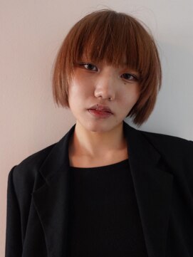 フォークロア 本店(Folk Lore) パツっとボブ/ブロンドベージュ