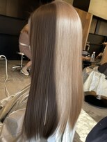 アマトウキョウスマートサロン(AMA TOKYO×Smart Salon)&nbsp;ヘーゼルベージュ　ブリーチなし　レイヤーカット　海外風