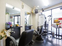 落ち着いた雰囲気の店内でリラックスして「より美しい貴方」へ♪