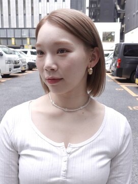 ビュートリアム265(BEAUTRIUM 265) ボブ ぷつっとボブ ダブルカラー ブリーチ 前髪なし 銀座