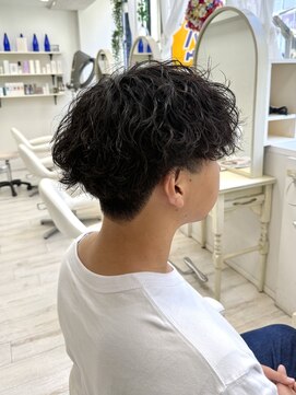 アルターシェリー(aL-ter che'rie) 波巻きスパイラル/スパイキーショート/ブルーブラック 新籾