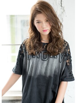 アズーア ヘアーアンドスパ(azure hair&spa) ツヤ質感パーマロング　【横浜駅】