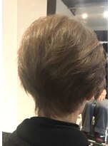 リクラウドヘアアパートメント(re:cloud hair apartment)&nbsp;毛流れまで意識した柔らかいスタイル。