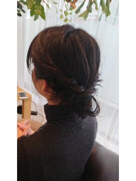 ウィービーパセリ atre川越店(WE BE PARSLEY) ヘアアレンジ♪【担当 木村沙織】