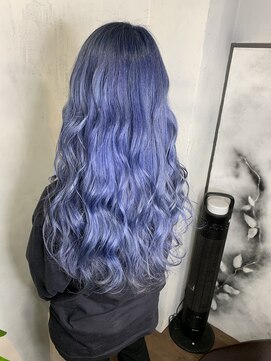 モノ アンド イニ(Mono & inni) 【奈良/inni hair】アイスブルー