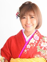 ヘアーサロン ラフリジー(Loufreasy)&nbsp;ボブでもかわいい♪編み込み＆耳かけの成人式の振袖ヘアアレンジ