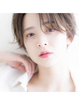 ミナリス(Minaliss) 大人可愛いラフショート