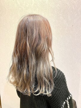 バルス(BLS) 外国人風ホワイトベージュ【藤枝/髪質改善/デザインカラー】