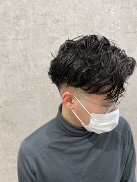 リースリー(Re.3 connecting beauty) フェード×パーマスタイル