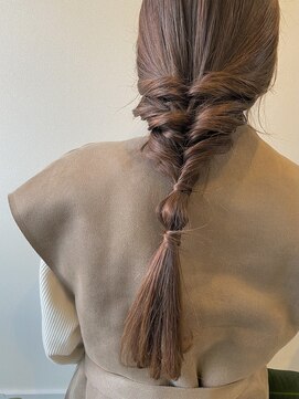 ケリー(KELLY) ヘアアレンジ