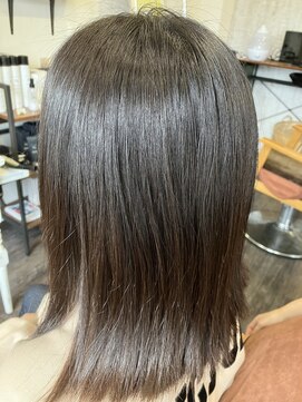 ケケ(keke) ミディアムボブ