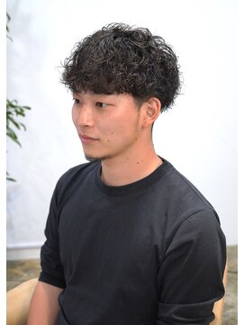 ゴスタッグ(gostag.) セットが簡単なパーマスタイル