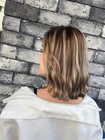 ライズ バイ レボ 柏店(RISE by REVO)&nbsp;インナーグレージュ/マチルダボブ/前髪/ピンクベージュ/柏