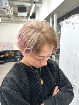 ティント 梅田(Tint) 【Ryota】レッド×ブラウン×ホワイトベージュ《大阪梅田駅》