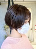 横浜西口大人ミディアムボブミディアムパーマ丸みレイヤーくびれ