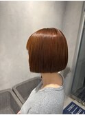 切りっぱなしボブ×オレンジカラー