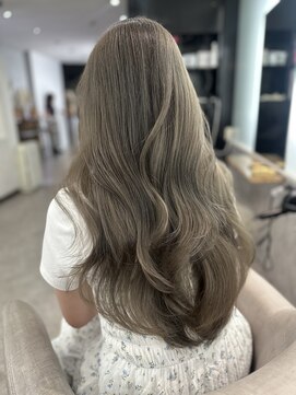 ウィクシーミミ 栄矢場町店(wixy mimi) 透明感オリーブ