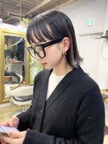 ヌード(NUDE)&nbsp;NUDEプレイングカラータッセルボブレイヤーボブ切りっぱなしボブ