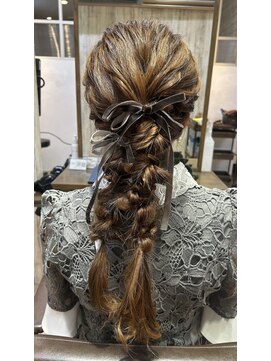 シュリット 溝の口(schritt) ツインポニー schritt 溝の口ヘアセット MIYATAKE