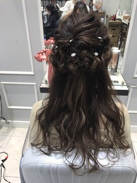 ネオリーブギンザ 銀座店(Neolive GINZA) 華やか ハーフアップ☆銀座